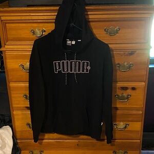 Female small puma hoodie, Never worn.$15